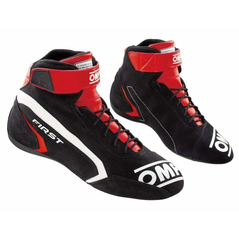 Chaussures de course OMP FIRST RACE Rouge/Noir Taille 44 - Acheter à 145,09 € seulement chez Collector's Boutique