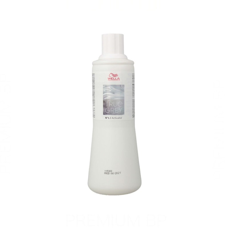 Activateur de couleurs Wella True Grey nº1 (500 ml) - Acheter à 8,22 € seulement chez Collector's Boutique